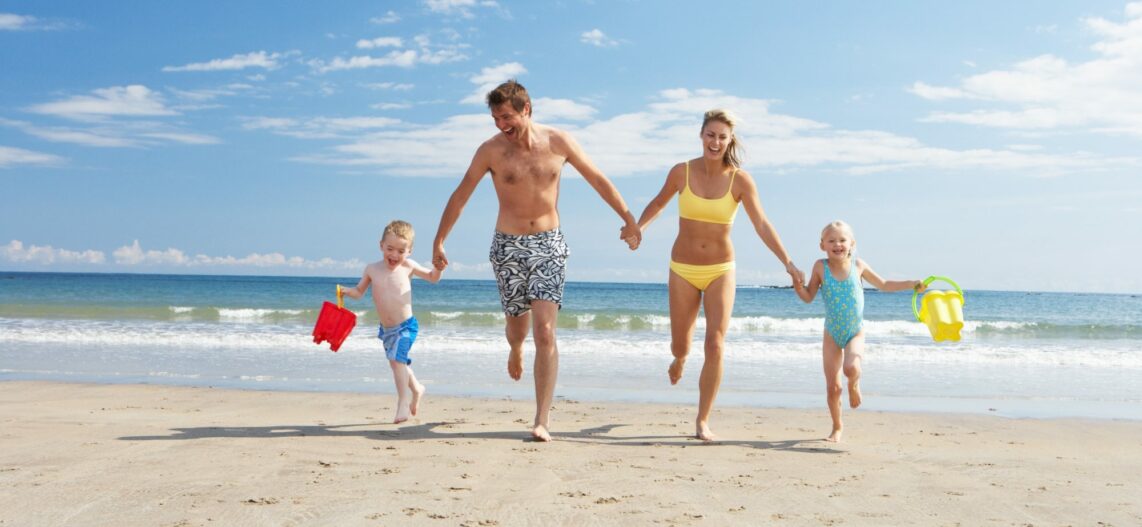 Nos jeux de plage pour s'amuser en famille ! 